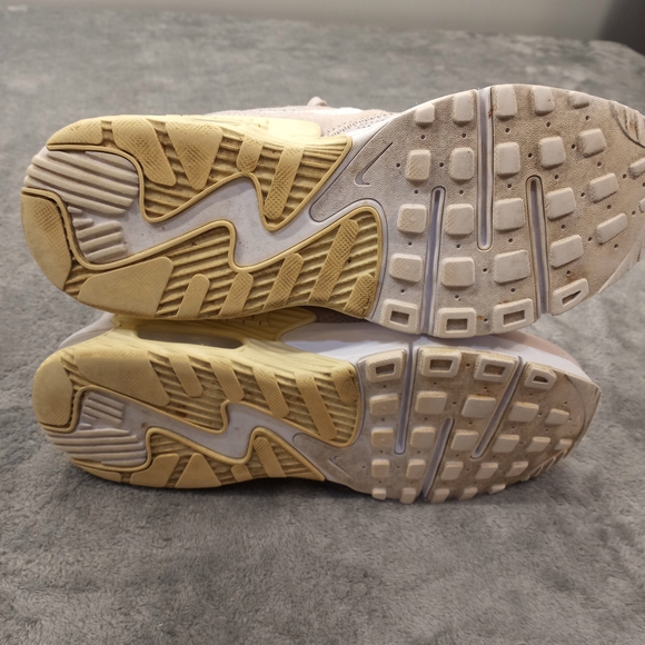 Air Max Nike Womens Running Sneakers Size 8.5 - Picture 10 of 13